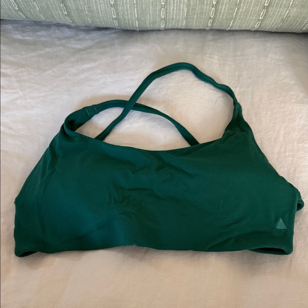 Vitality cross cross back Green Sports Bra